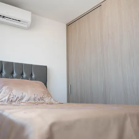 Apartamento Cerca Al Aeropuerto Cartagena
