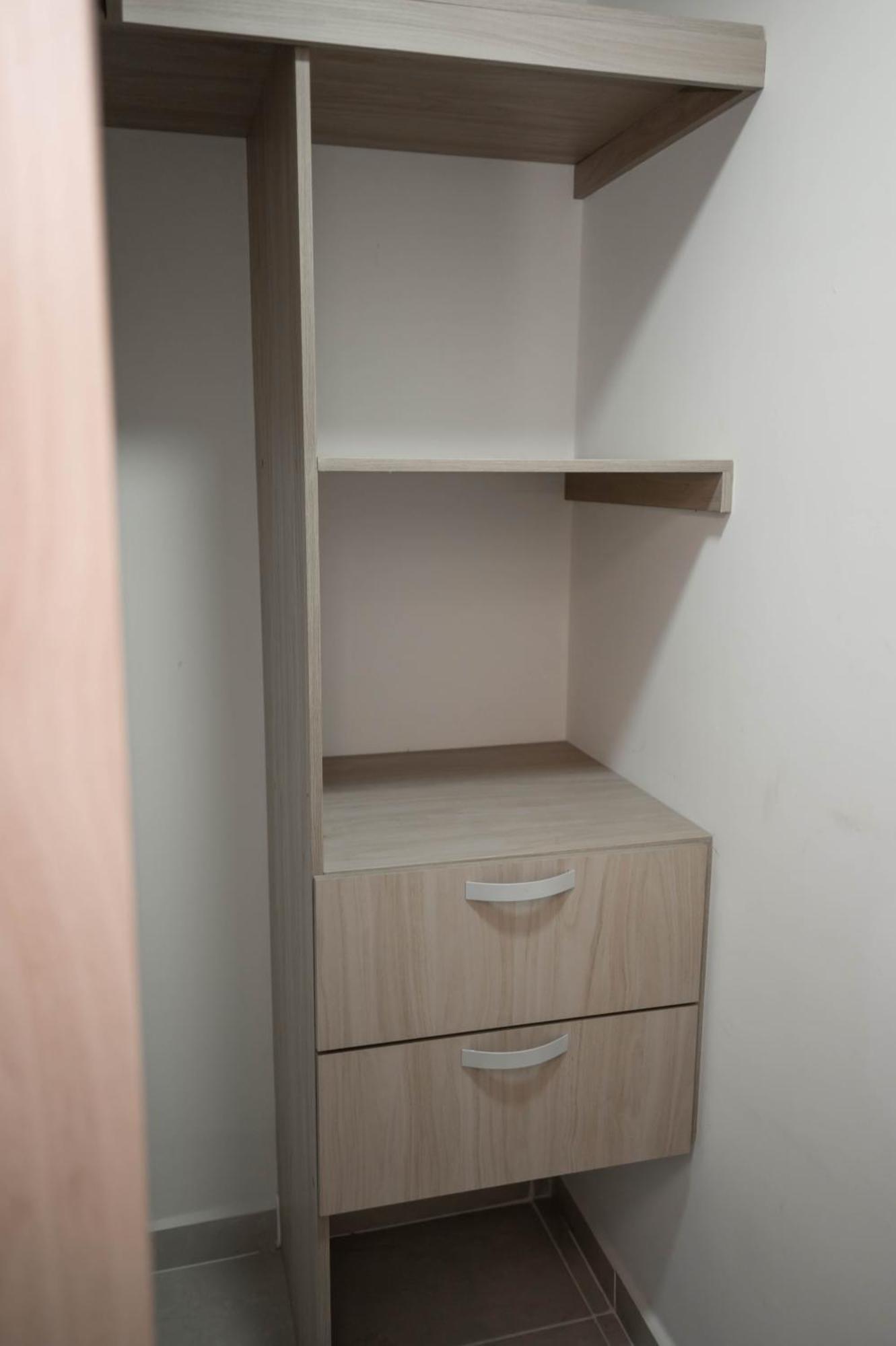 Cerca Al Aeropuerto Apartamento